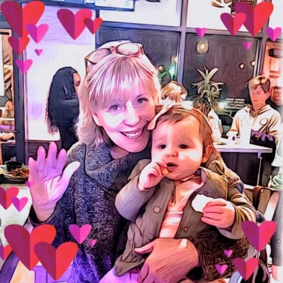 Meet your Posher, Amy - Picture 1 of 1